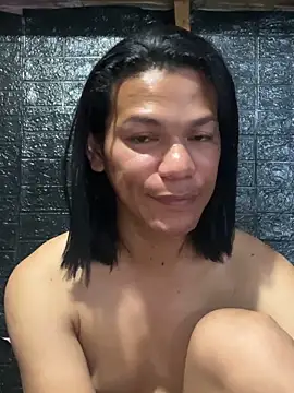 HugeAgatha online show from 03-22-26, 10:46