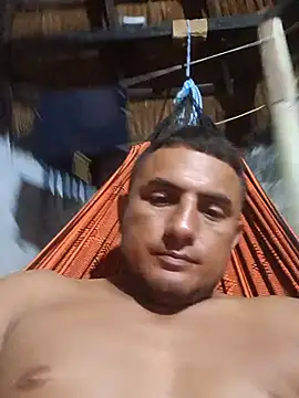 Snapshot of knox_zeque chatting on 05-28-26, 01:58 knox zeque online show from 05-28-26, 01:58