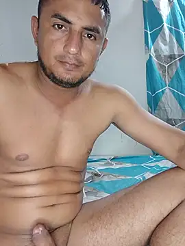 Snapshot of knox_zeque chatting on 06-13-26, 01:47 knox zeque online show from 06-13-26, 01:47