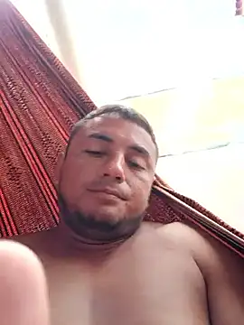 Snapshot of knox_zeque chatting on 06-14-26, 01:24 knox zeque online show from 06-14-26, 01:24