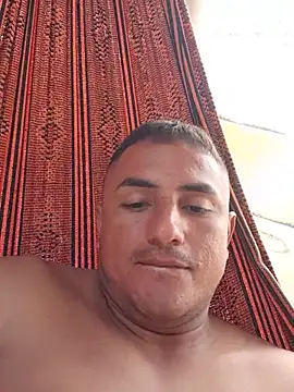 Snapshot of knox_zeque chatting on 07-12-26, 01:35 knox zeque online show from 07-12-26, 01:35