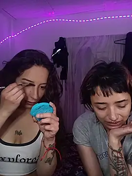 AlexxaAndRileyy online show from 06-28-26, 04:57