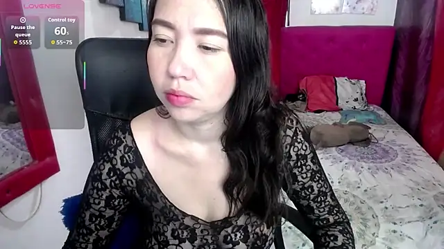 juliet noir online show from 06-10-26, 12:15
