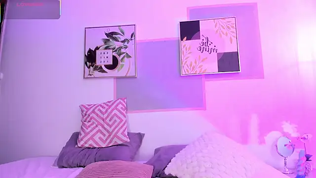 april jones05 online show from 03-28-26, 01:00