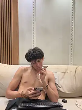 noahx valko online show from 02-18-26, 05:25