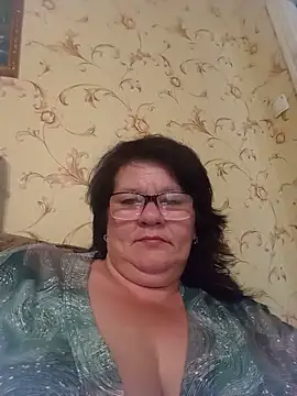 NysiOlsen online show from 06-11-26, 03:43