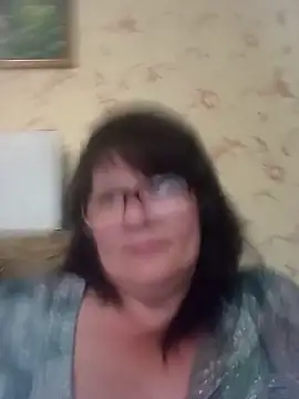 NysiOlsen online show from 06-14-26, 06:37