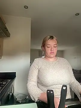 Princess-ivyxoxo online show from 04-01-26, 02:36