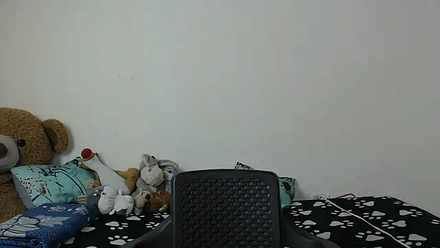 Snapshot of Chloe_Candys chatting on 06-04-26, 10:21 Chloe Candys online show from 06-04-26, 10:21