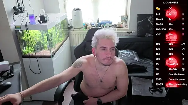 Rayzel White online show from 03-27-26, 04:07