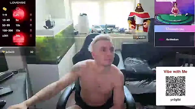 Rayzel White online show from 05-14-26, 03:41