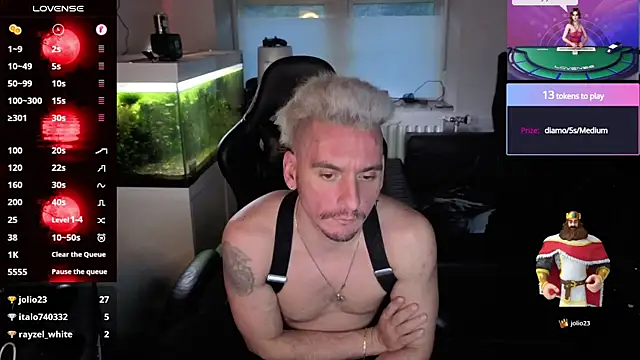 Rayzel White online show from 06-09-26, 08:09