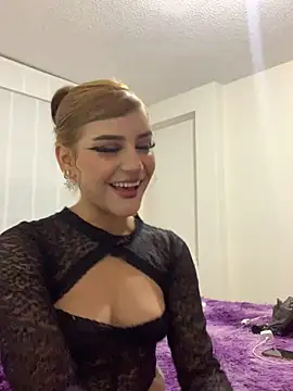 ivy-777 online show from 04-29-26, 01:10