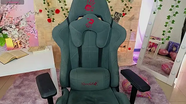 Lappyloo online show from 02-15-26, 02:19