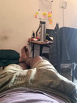 Hottlund6 online show from 04-24-26, 07:00