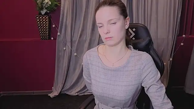 Snapshot of RoseWaulhgberg chatting on 01-14-26, 01:55 RoseWaulhgberg online show from 01-14-26, 01:55