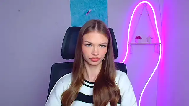 Lina Loveuu online show from 03-25-26, 12:55