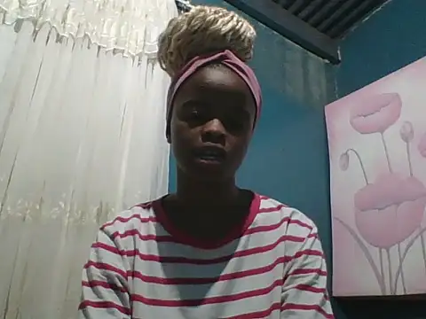 petitemew online show from 03-27-26, 07:24