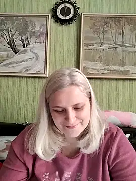 NyushaLollipop online show from 04-02-26, 09:29