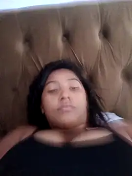 MichelyMaia online show from 01-15-26, 03:27