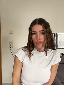 NovaLushhh online show from 02-04-26, 02:45