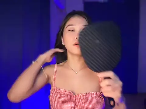 lovely amara19 online show from 04-19-26, 10:36