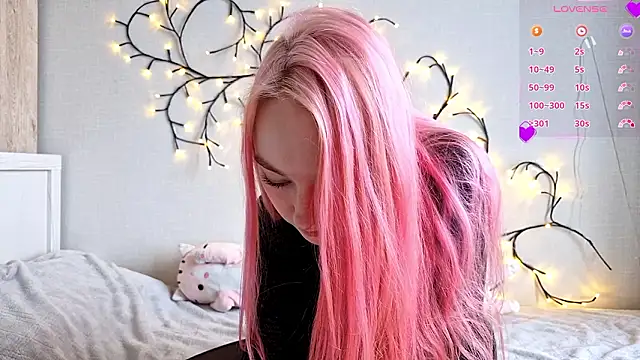 MisaMew online show from 02-02-26, 08:13