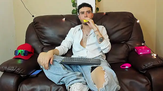 Salvattore Muller online show from 02-21-26, 02:34