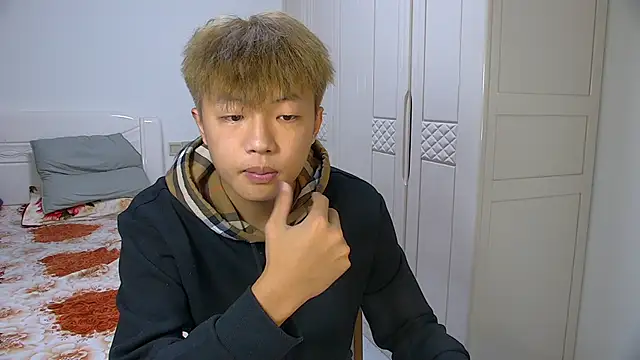 Chocolates-001 online show from 02-04-26, 10:54