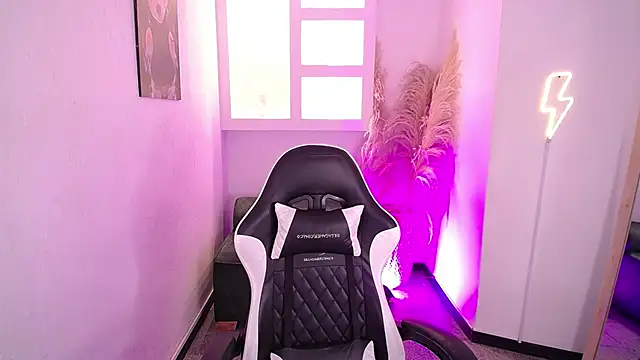 melodyy as online show from 02-24-26, 12:58