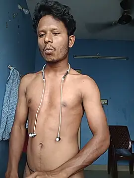 Snapshot of stylee_satheesh chatting on 06-02-26, 07:54 stylee satheesh online show from 06-02-26, 07:54