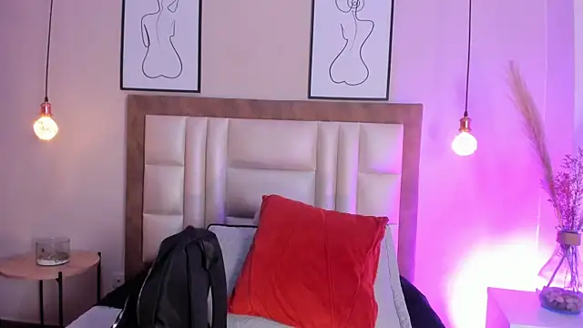 TessaMonroee online show from 02-10-26, 06:23