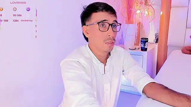 Mr aronnn  online show from 02-07-26, 01:31