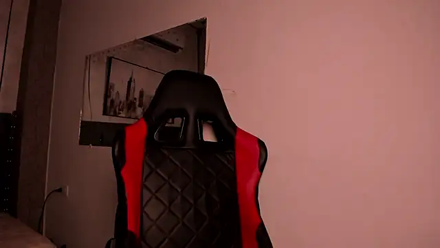 Tinyscarlett online show from 02-21-26, 11:28