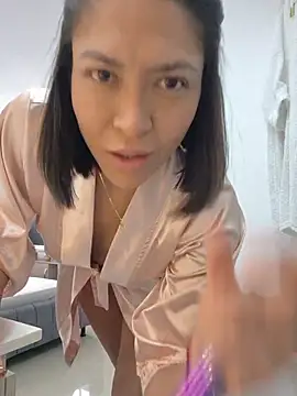 Snapshot of Ina_Jody_ chatting on 07-31-26, 05:56 Ina Jody online show from 07-31-26, 05:56