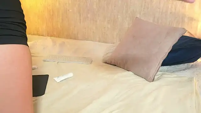 IvySanders online show from 05-21-26, 04:41