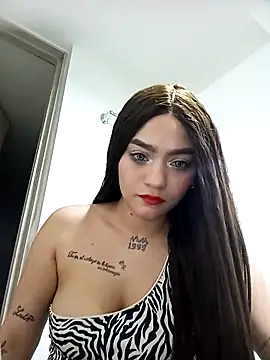 Snapshot of sophia_777 chatting on 01-15-26, 10:35 sophia 777 online show from 01-15-26, 10:35