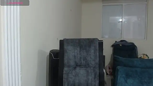 mia girl07 online show from 04-15-26, 09:04