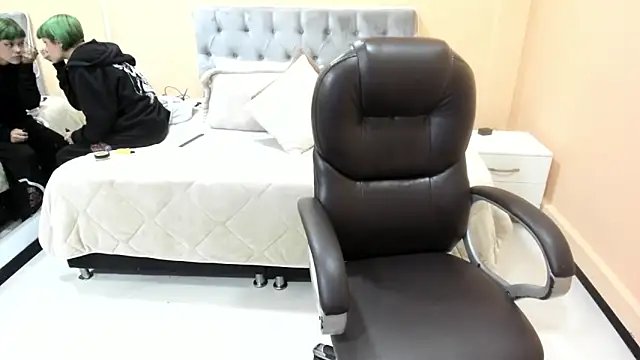 Bela Craxkerr online show from 03-01-26, 12:07