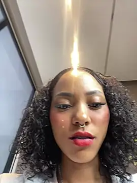Snapshot of LizStorm_ chatting on 06-06-26, 11:59 LizStorm online show from 06-06-26, 11:59