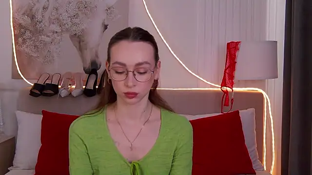 Emily Simon online show from 03-13-26, 05:03