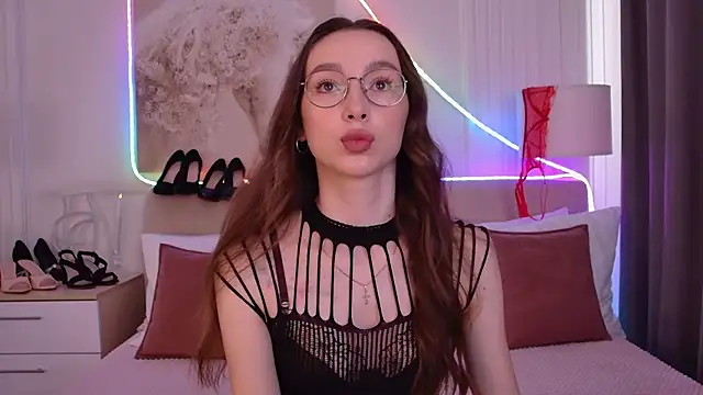 Emily Simon online show from 07-16-26, 05:02