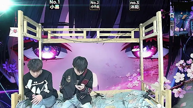 xiaohuangren01 online show from 03-27-26, 08:26