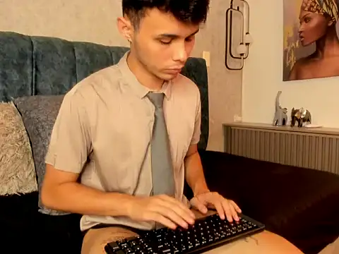 Alhan Twink online show from 05-15-26, 05:03