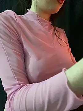 Snapshot of shrie_becerlyy0984 chatting on 01-15-26, 12:04 shrie becerlyy0984 online show from 01-15-26, 12:04