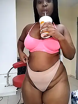 LUNAARXO1 online show from 01-18-26, 02:21