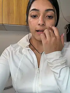  tina 9 online show from 04-17-26, 05:16