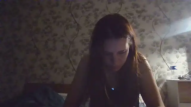 NyraLuna online show from 04-21-26, 07:50