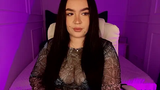 tinafox  online show from 03-27-26, 08:09