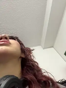 elodie rouge online show from 02-14-26, 12:46